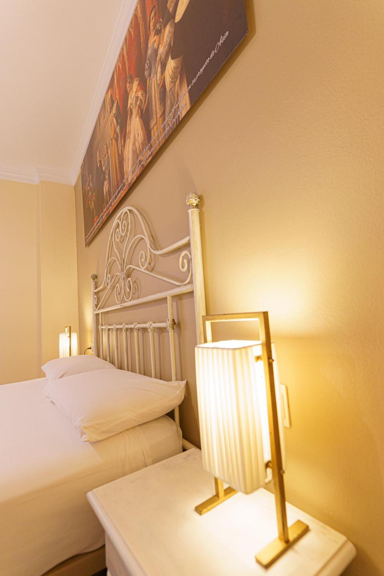 רונדה Hotel Colon מראה חיצוני תמונה
