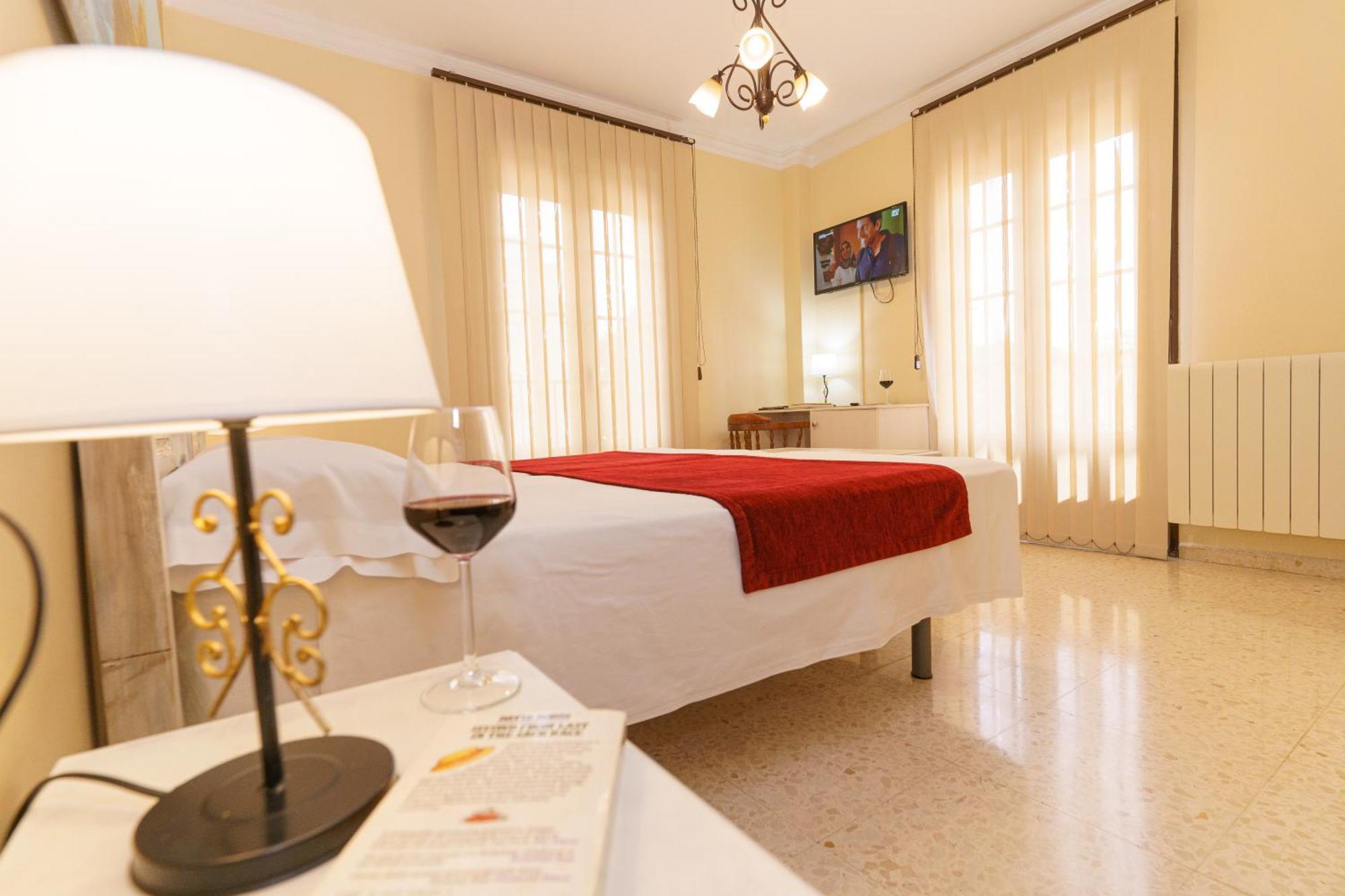 רונדה Hotel Colon מראה חיצוני תמונה
